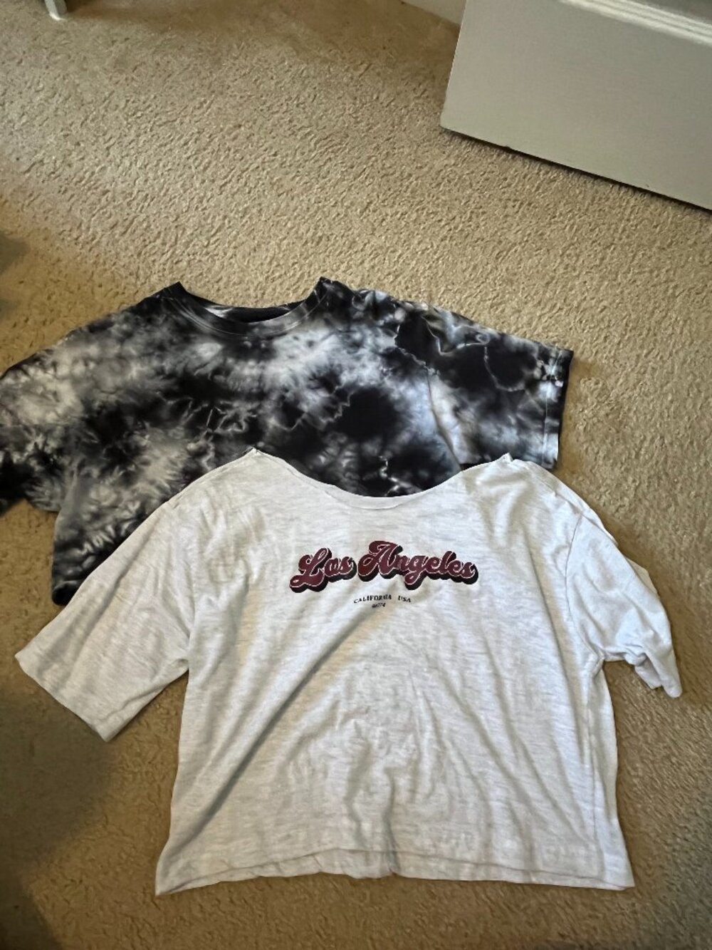 Raw Hem Crop-Tees | Size M